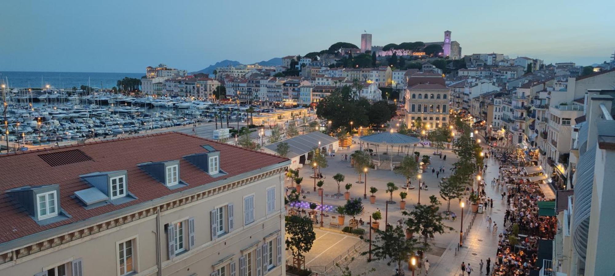 O Festival Palace, terrace with panoramic sea view Cannes Exterior foto